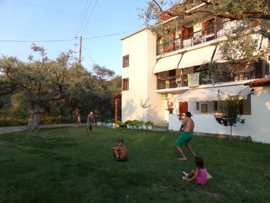 Villa Karapataki Skala Rachoni  客房 照片