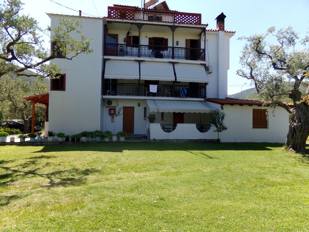 Villa Karapataki Skala Rachoni  客房 照片