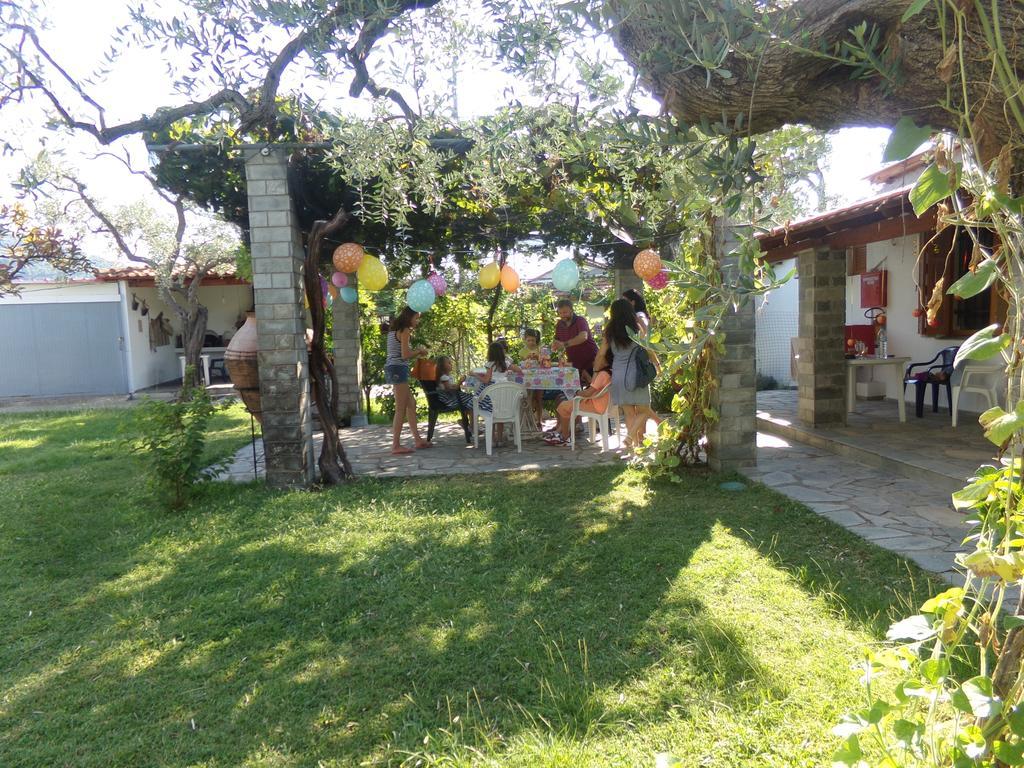 Villa Karapataki Skala Rachoni  外观 照片